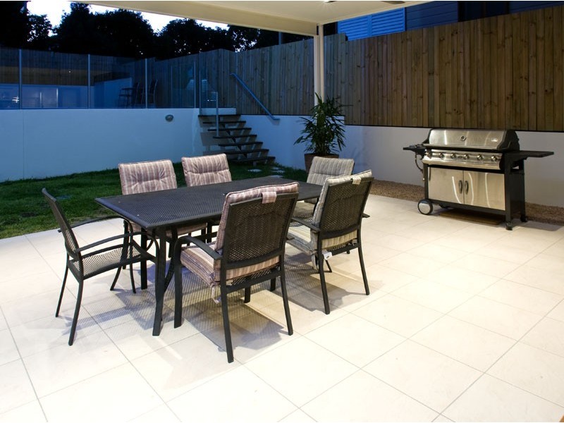 44 Clarendon Street, East Brisbane QLD 4169