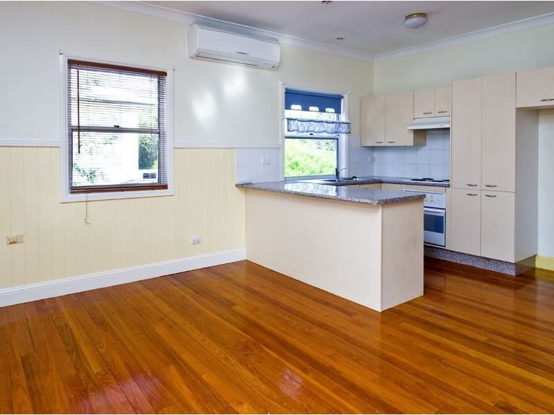 33 Richmond Road, Morningside QLD 4170