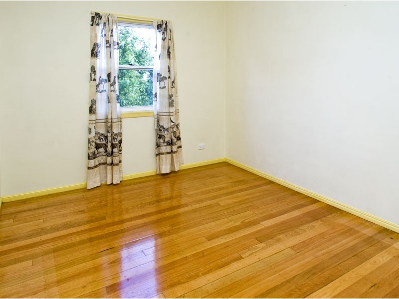 33 Richmond Road, Morningside QLD 4170