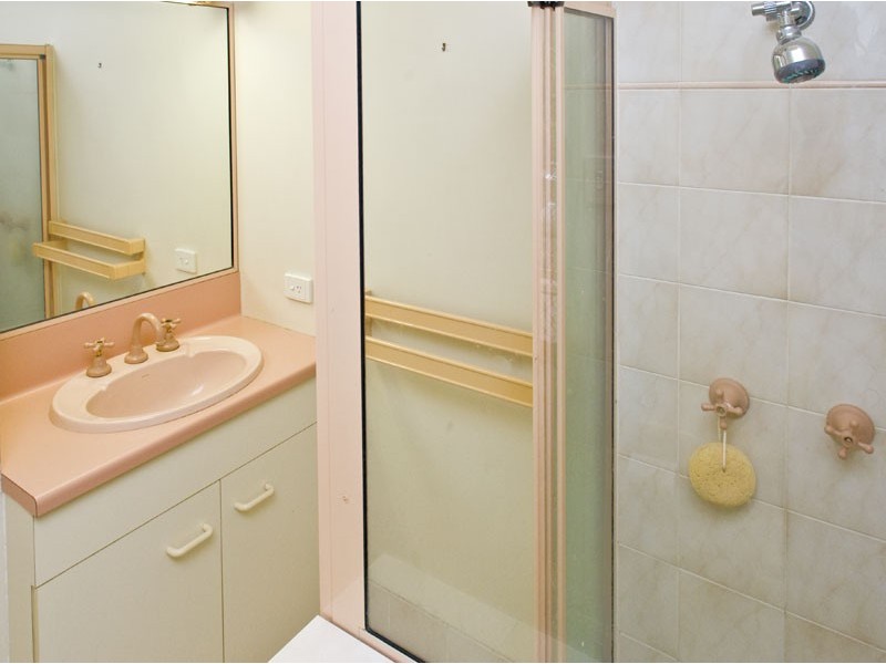 2/424 Hawthorne Road, Bulimba QLD 4171