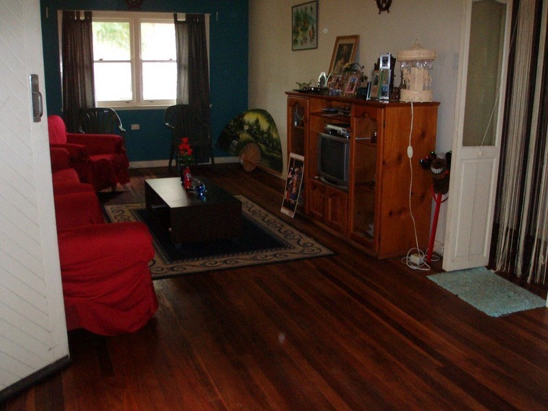 103 Hawthorne Road, Hawthorne QLD 4171