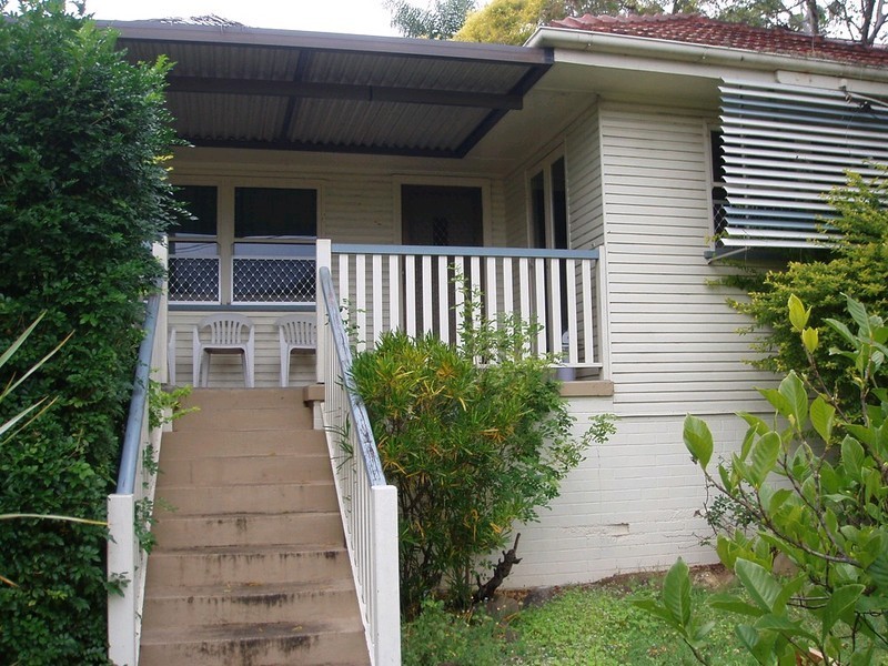 103 Hawthorne Road, Hawthorne QLD 4171