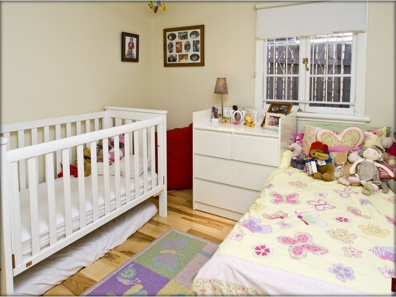 30 Longfellow Street, Norman Park QLD 4170