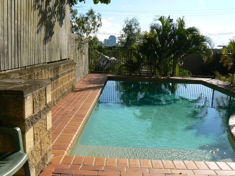 4/28 Norman Crescent, Norman Park QLD 4170