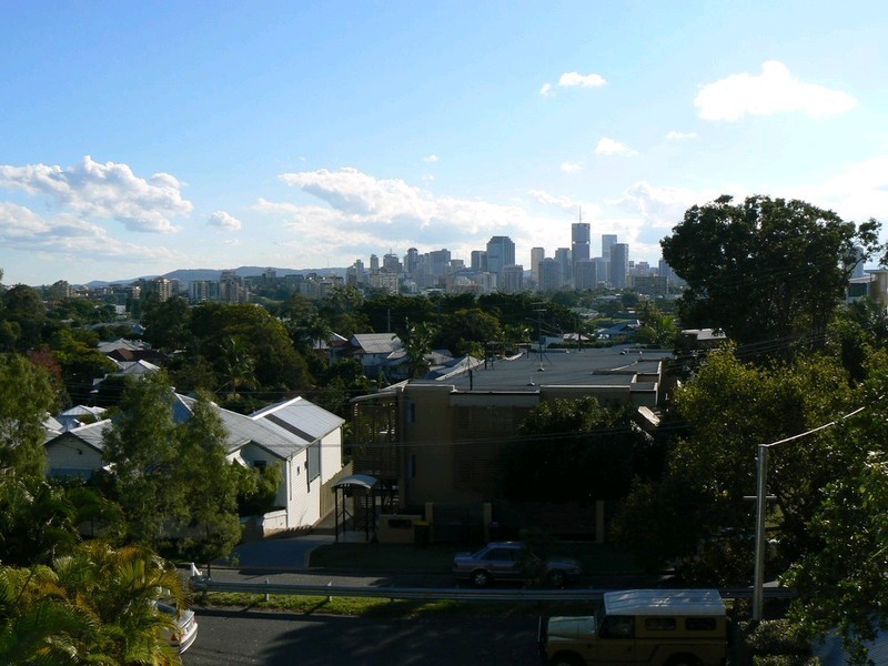 4/28 Norman Crescent, Norman Park QLD 4170