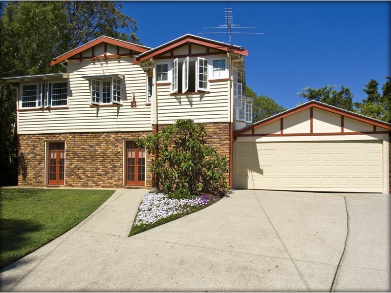 21 Curtis Street, Norman Park QLD 4170