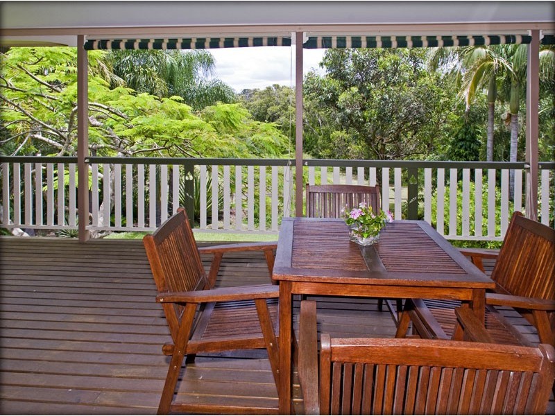 91 Norman Avenue, Norman Park QLD 4170