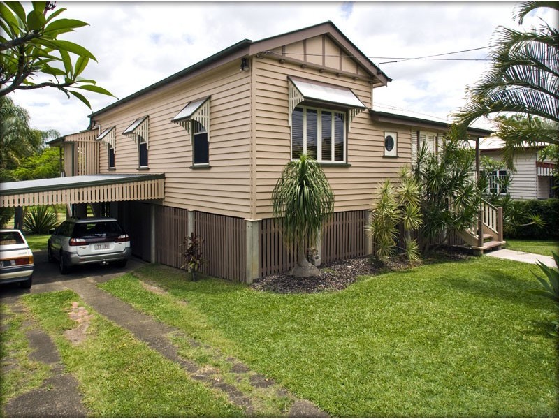 91 Norman Avenue, Norman Park QLD 4170