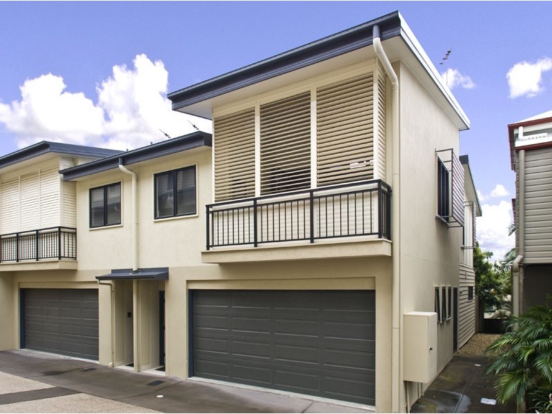 8/4 Kates Street, Morningside QLD 4170