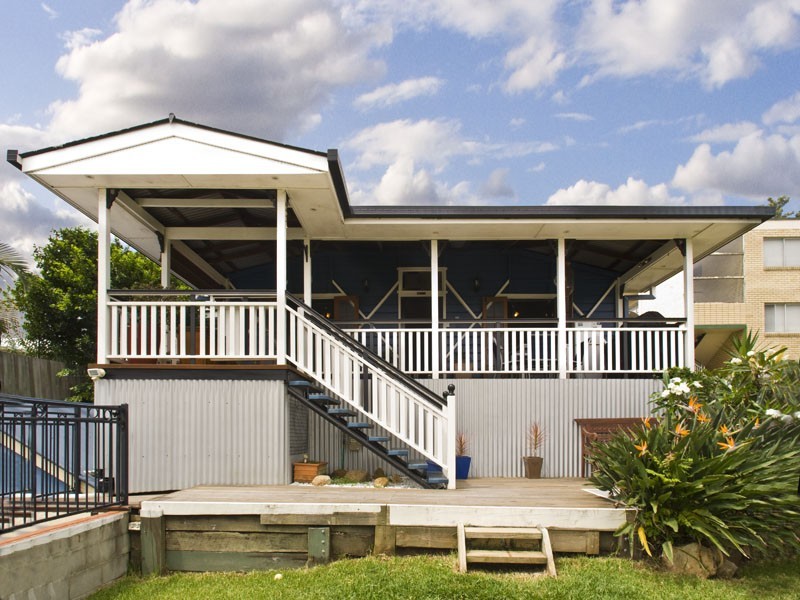 169 Brisbane Street, Bulimba QLD 4171