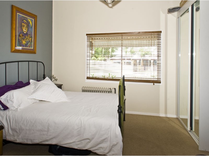 169 Brisbane Street, Bulimba QLD 4171