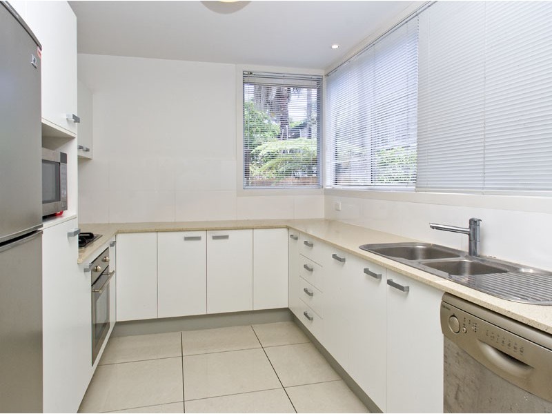 2/262 Riding Road, Balmoral QLD 4171