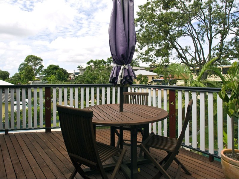 80 Windemere Avenue, Morningside QLD 4170