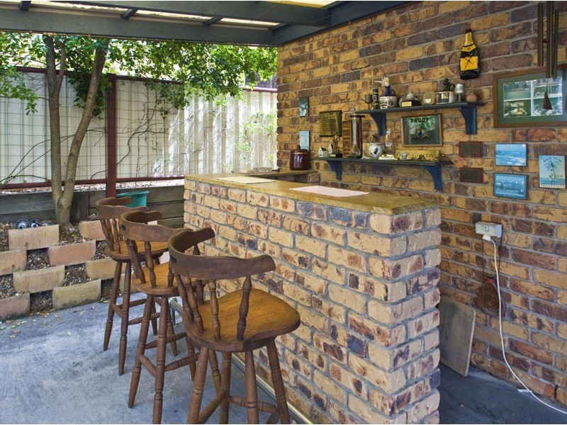 80 Windemere Avenue, Morningside QLD 4170