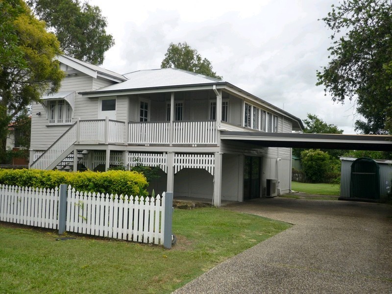 112 Armstrong Road, Cannon Hill QLD 4170