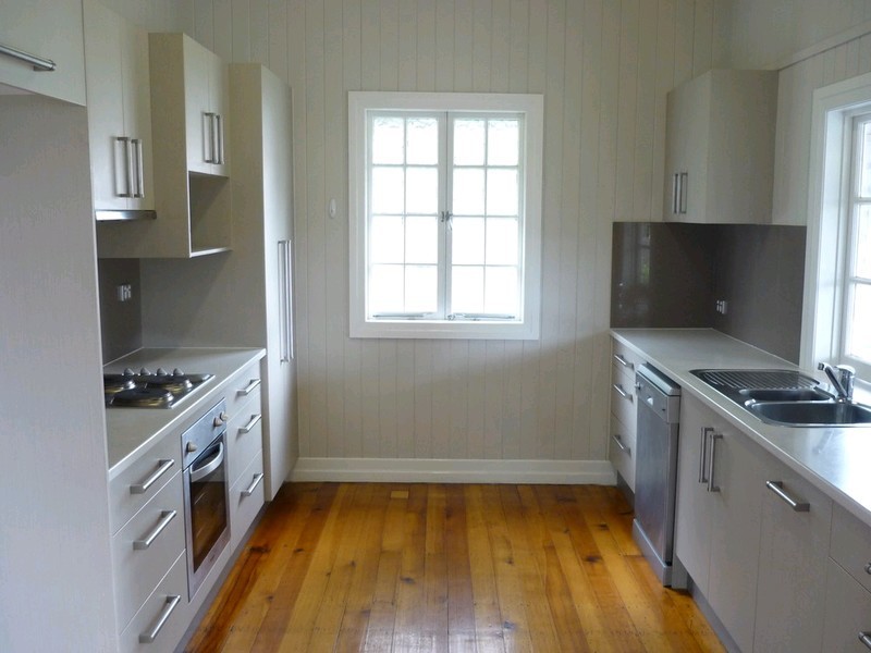 112 Armstrong Road, Cannon Hill QLD 4170