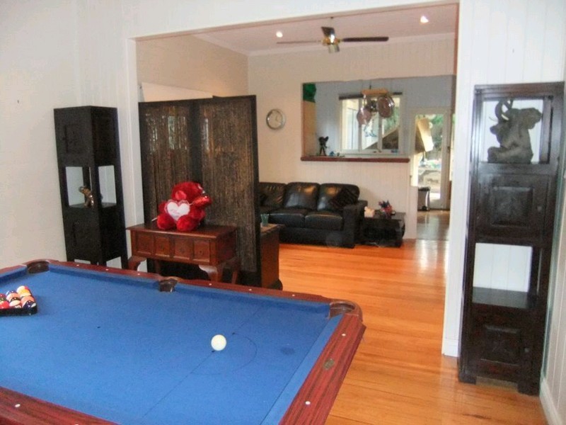 43 Strath Street, Highgate Hill QLD 4101