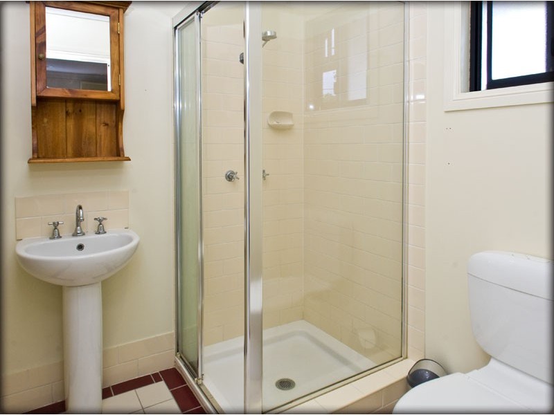 2/15 Worden Street, Morningside QLD 4170