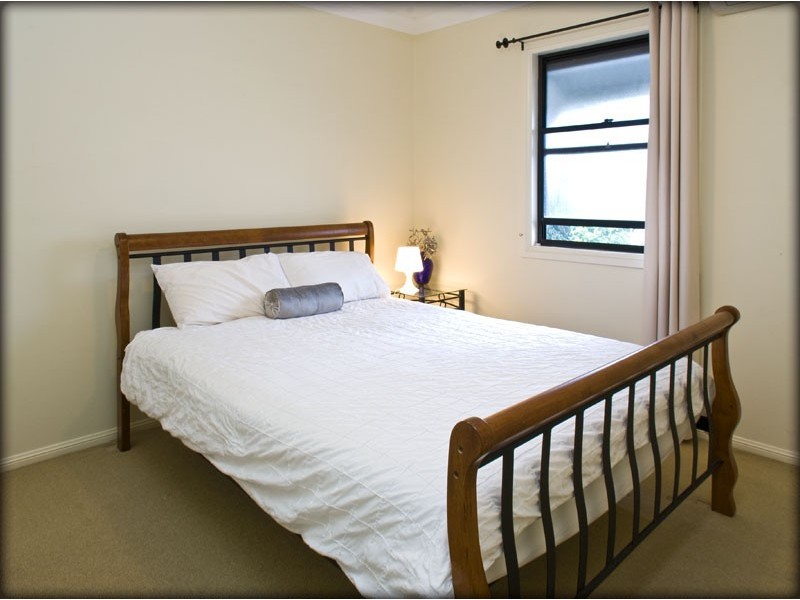 2/15 Worden Street, Morningside QLD 4170