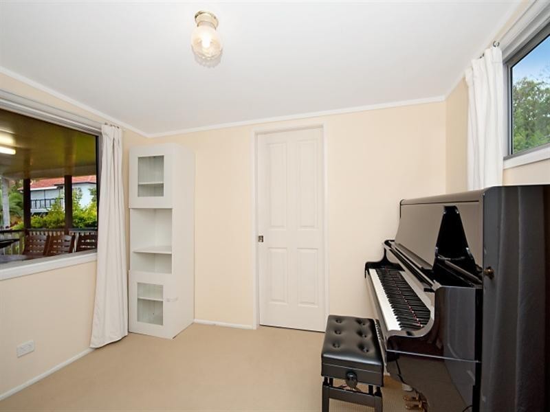 23 Britannia Avenue, Morningside QLD 4170