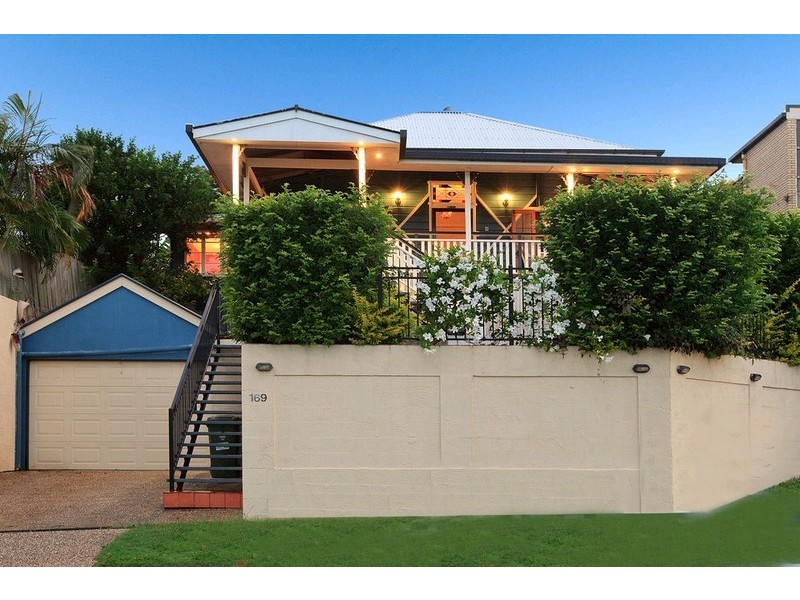 169 Brisbane Street, Bulimba QLD 4171