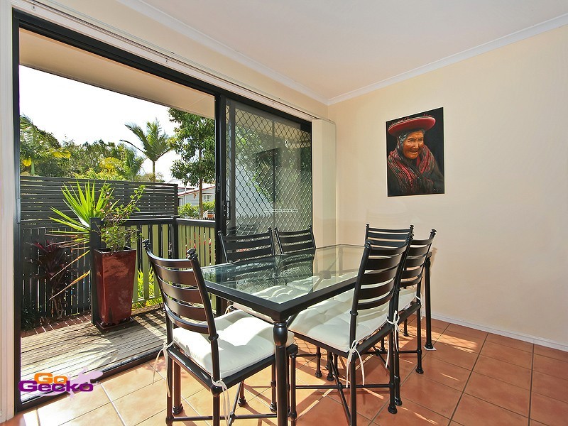 4/270 Riding Road, Balmoral QLD 4171