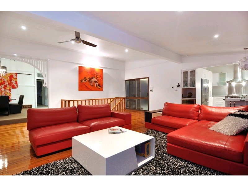 31 Wordsworth Street, Bulimba QLD 4171