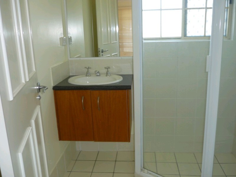 1/6 Redcar Street, Bulimba QLD 4171