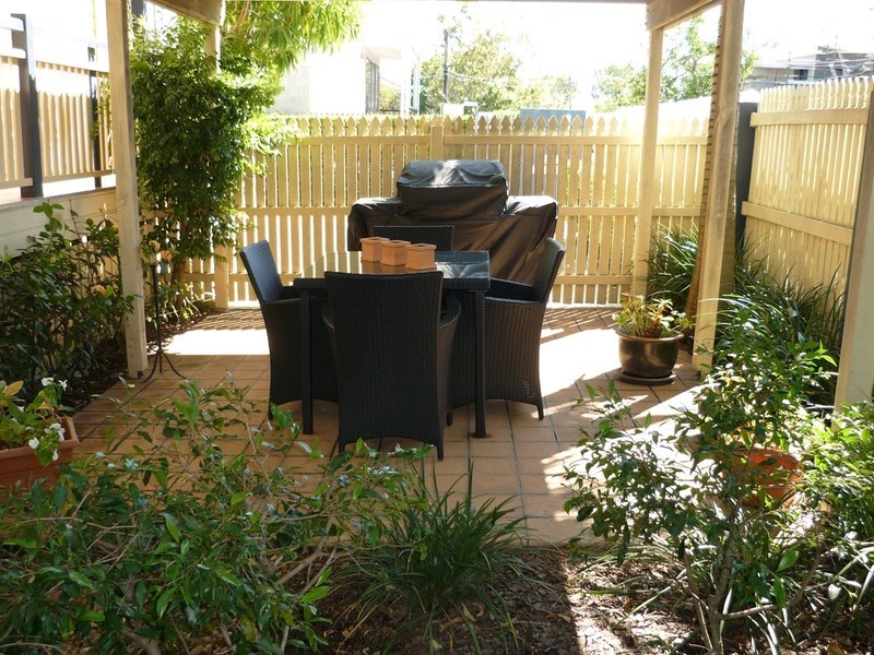 1/6 Redcar Street, Bulimba QLD 4171