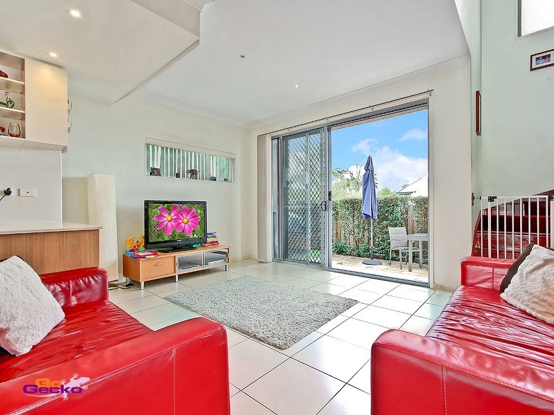 1/105 Thynne Road, Morningside QLD 4170