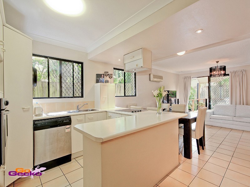 3/77 Bilyana Street, Balmoral QLD 4171