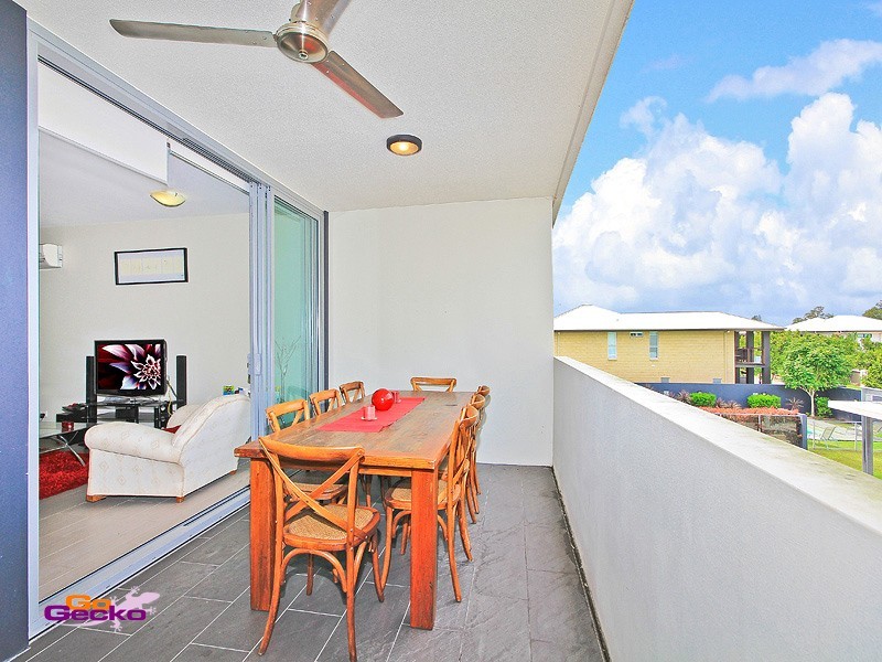 30/18 Riverbend Place, Bulimba QLD 4171