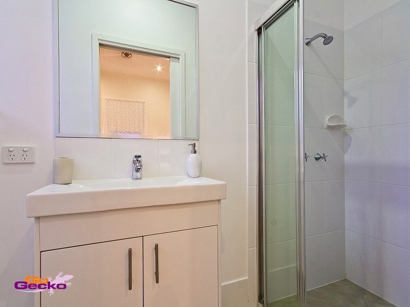 154 Brisbane Street, Bulimba QLD 4171