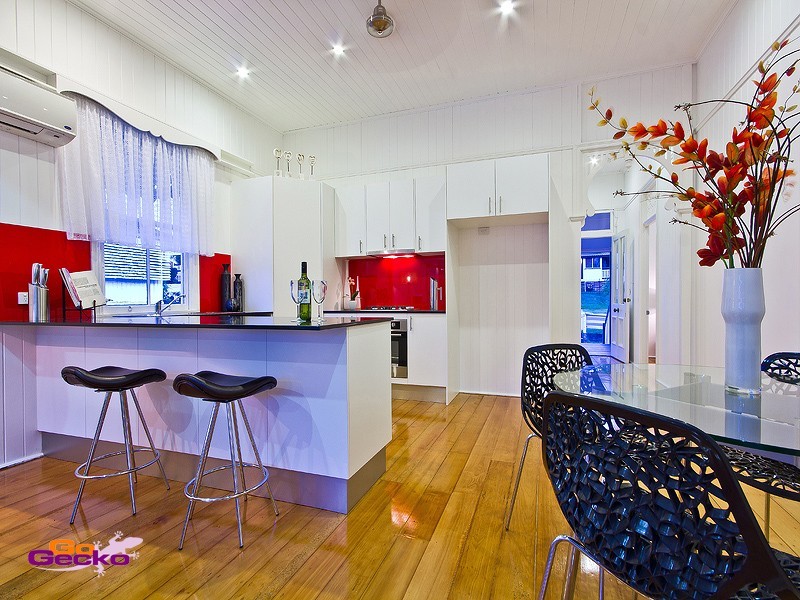 154 Brisbane Street, Bulimba QLD 4171