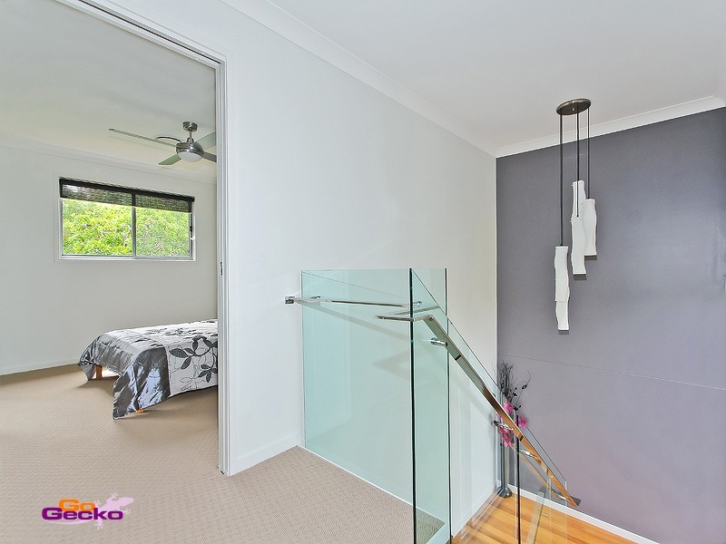 246 Oxford Street, Balmoral QLD 4171