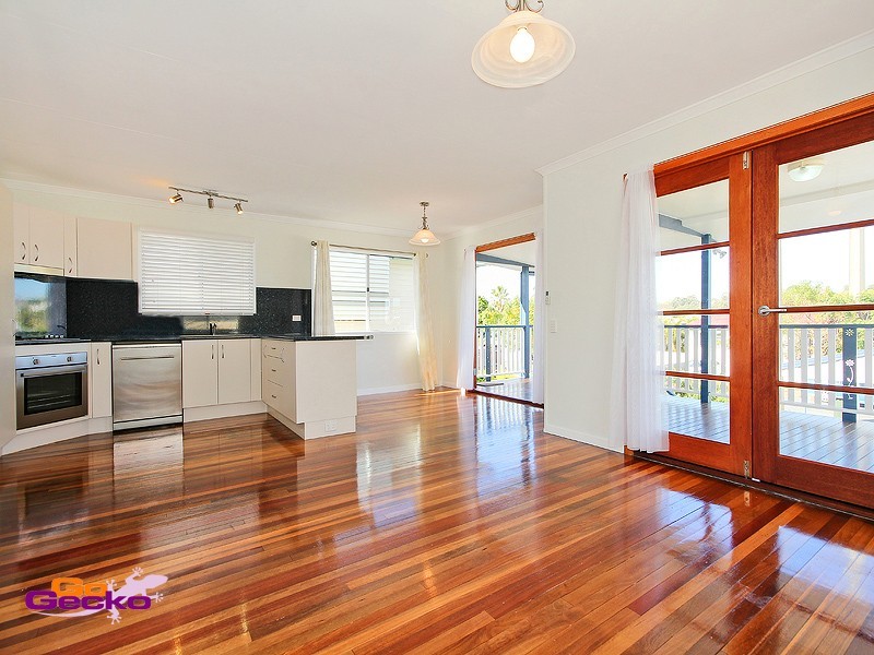 10 Karthina Street, Bulimba QLD 4171