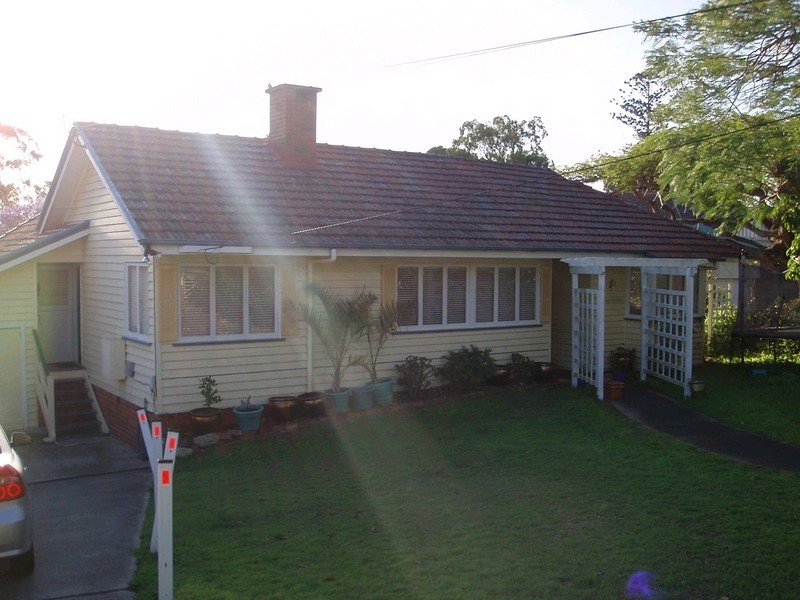 58 Virginia Avenue, Hawthorne QLD 4171