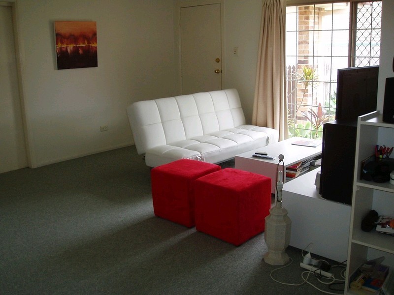 2/83 Kates Street, Morningside QLD 4170