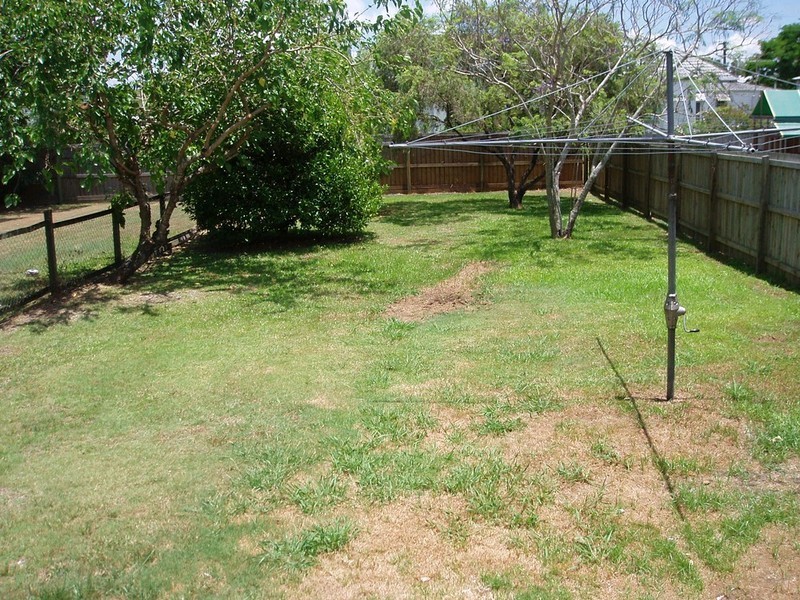 220 Hawthorne Road, Hawthorne QLD 4171