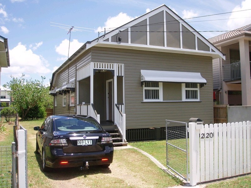 220 Hawthorne Road, Hawthorne QLD 4171