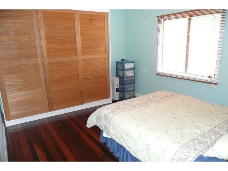 28 Maggs Street, Wavell Heights QLD 4012
