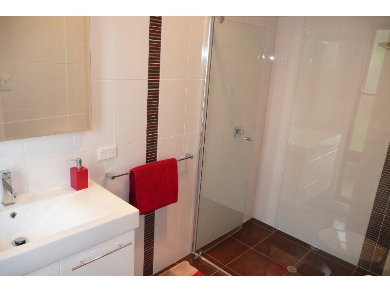 82 White Street, Wavell Heights QLD 4012