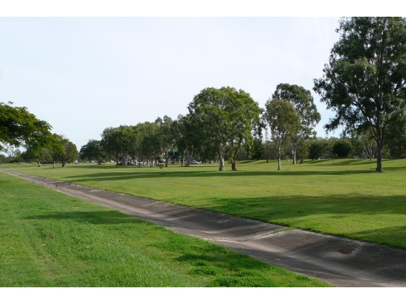 45 O’Quinn Street, Nudgee Beach QLD 4014