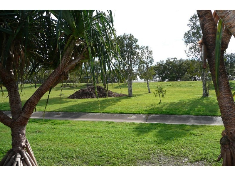 45 O’Quinn Street, Nudgee Beach QLD 4014