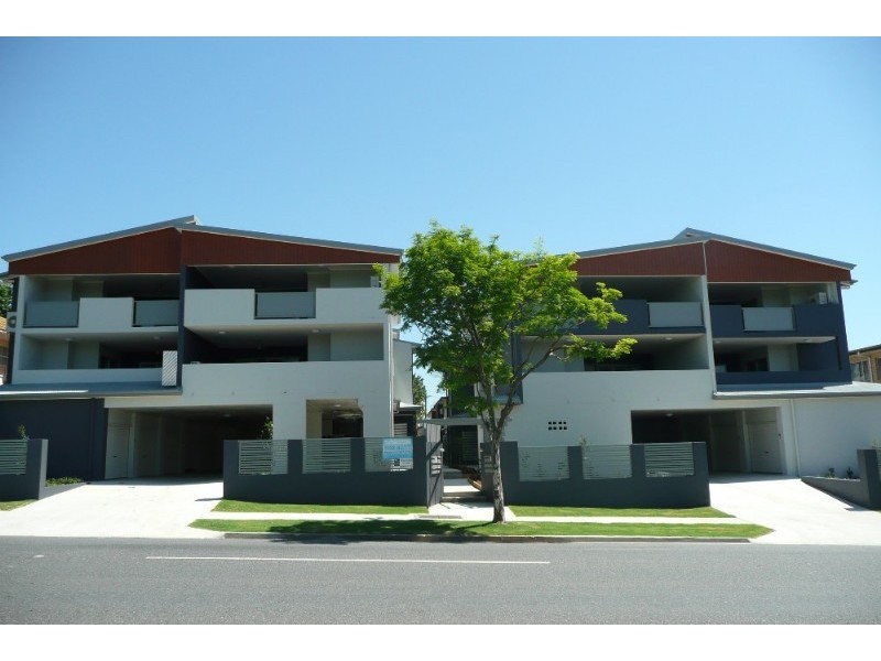 31-35 Rode Road, Wavell Heights QLD 4012