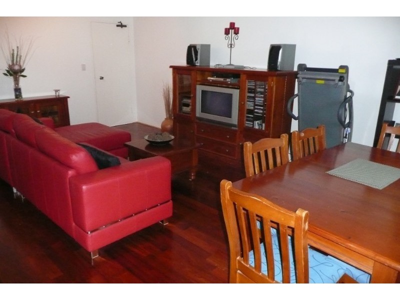 6/7 Cameron Street, Nundah QLD 4012