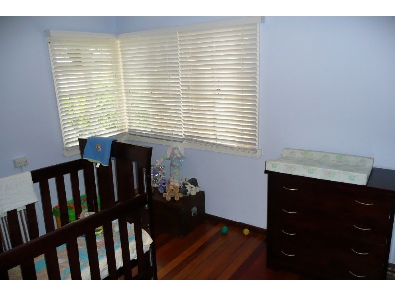 13 Chesterfield St, Wavell Heights QLD 4012