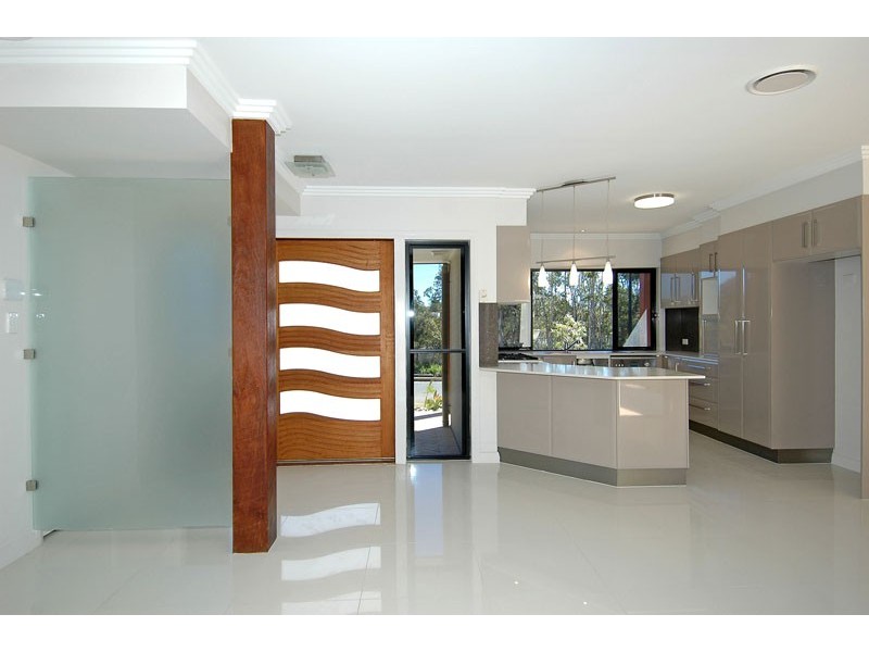 3 Parkway Crescent, Murrumba Downs QLD 4503