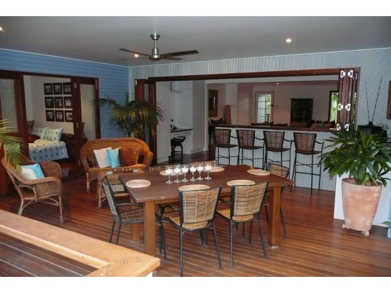 18 Caronga Street, Wavell Heights QLD 4012