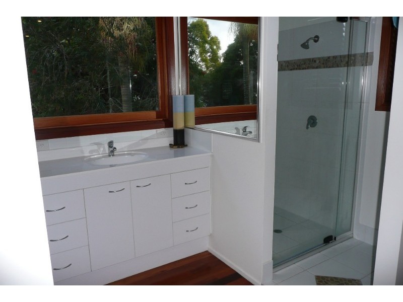 18 Caronga Street, Wavell Heights QLD 4012